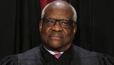 Justice Clarence Thomas took undisclosed 2010 trip with GOP megadonor, Democratic senator finds