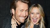 Kate Hudson and Glen Powell, Drinking Buddies: The Duo on Loving ‘Top Gun: Maverick’ and Calling Tom Cruise for Help