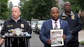 NYPD cops fatally shoot emotionally disturbed man holding 2 knives on Brooklyn street