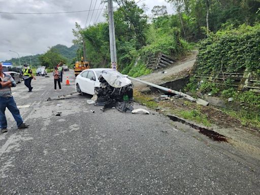 台九線玉里段傳死亡車禍 年輕男女駕車自撞電桿一死一傷｜壹蘋新聞網