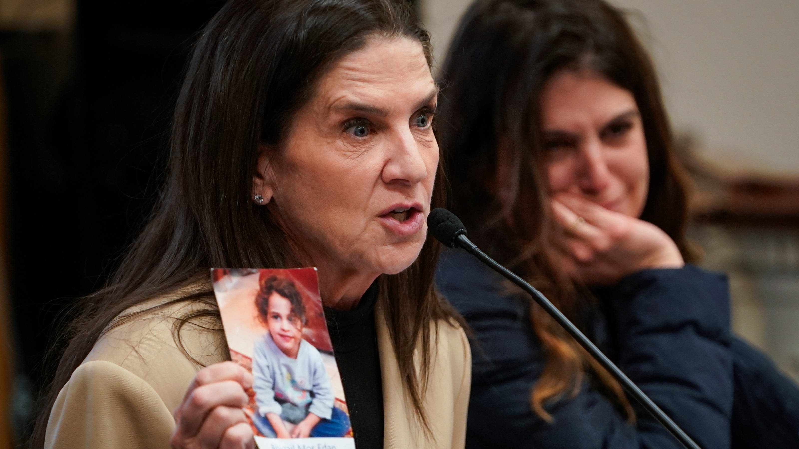 President Biden meets 4-year-old Abigail Edan, youngest American hostage freed by Hamas