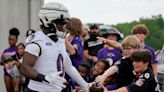 Ravens ILB Roquan Smith hosted a jersey exchange event