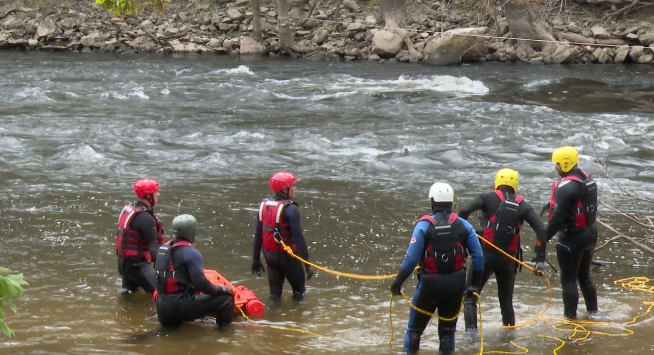 Cumberland’s dive team prepares for potential water rescues