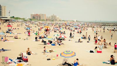 16 things that could get you fined at NYC beaches this summer