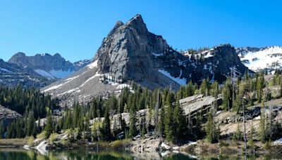 Multiple skiers missing in avalanche near Salt Lake City