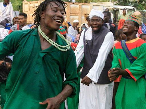 Whirling dancers and beauty queens: Africa's top shots