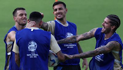 Un futbolista de la Selección argentina se hizo un osado CAMBIO DE LOOK en medio de la Copa América