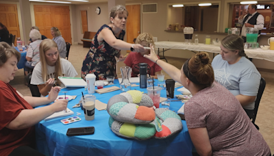 First Lutheran Church hosts Paint and Sip....with a twist
