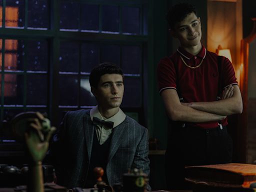 ‘The Sandman’ Spinoff ‘Dead Boy Detectives’ Adapts Neil Gaiman’s Comic as a Zany Teen Procedural: TV Review