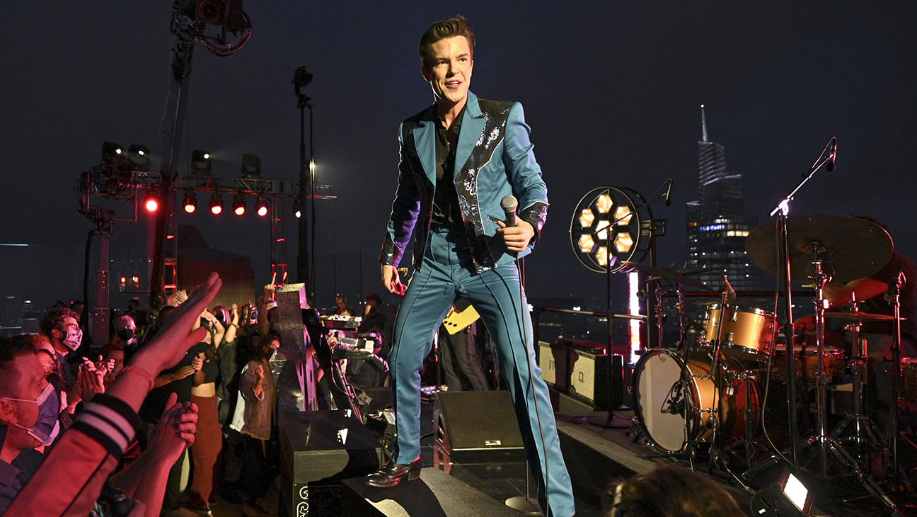 The Killers Screen Final Minutes of England Euros Match for O2 Crowd Before Playing ‘Mr Brightside’