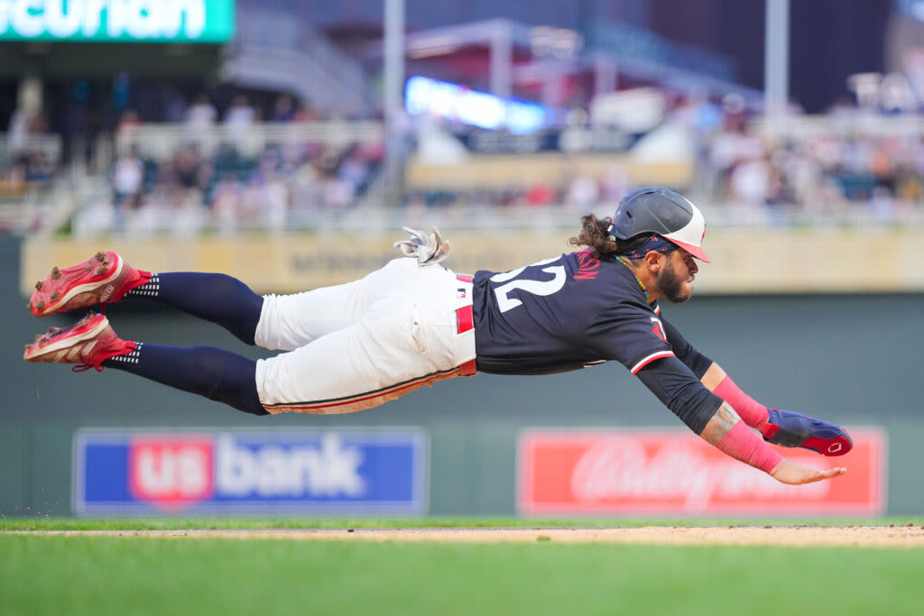 Twins Place Austin Martin On 10-Day Injured List