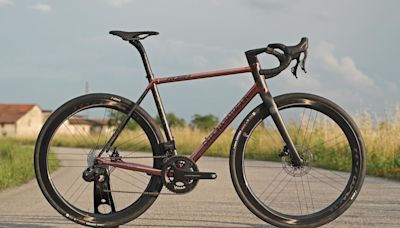 All-new Battaglin Roma Road Bike Mixes Lugged Steel & Carbon in Modern Classic Ride