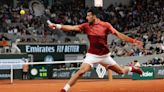 Djokovic elimina a Roberto Carballés y avanza a tercera ronda de Roland Garros