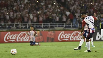 Junior pudo ganar, pero no quiso: así fue el insólito penal que falló ante Liga de Quito en Copa Libertadores