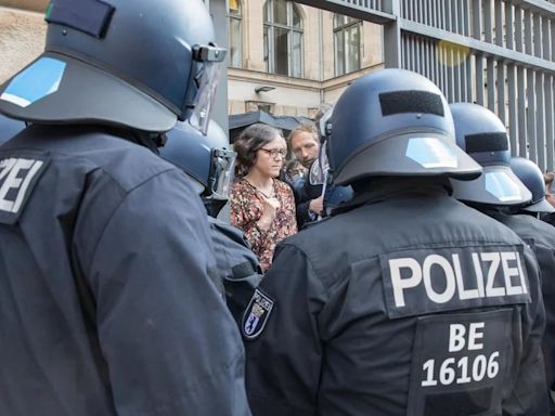Al menos ocho heridos a manos de la Policía durante el desalojo de una manifestación propalestina en Berlín