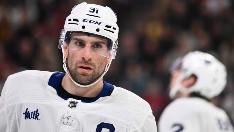 Former NHLer Questions Maple Leafs Decision to Take Captaincy From Tavares