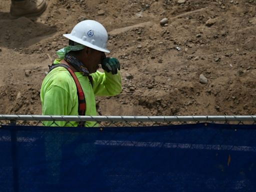 US proposes new safety rules for workers toiling in high heat