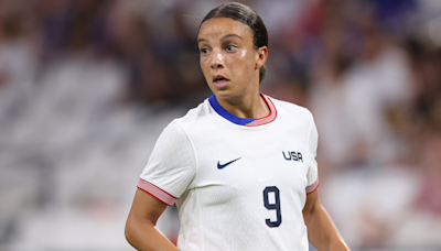 Team USA men's and women's soccer head to knockout rounds in Paris; It's preseason friendly season for Europe