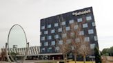 Banco Sabadell afronta una semana clave para decidir si sigue solo o acepta unirse a BBVA