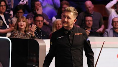 Kyren Wilson domina con puño de hierro en el ecuador de la final del Mundial de snooker