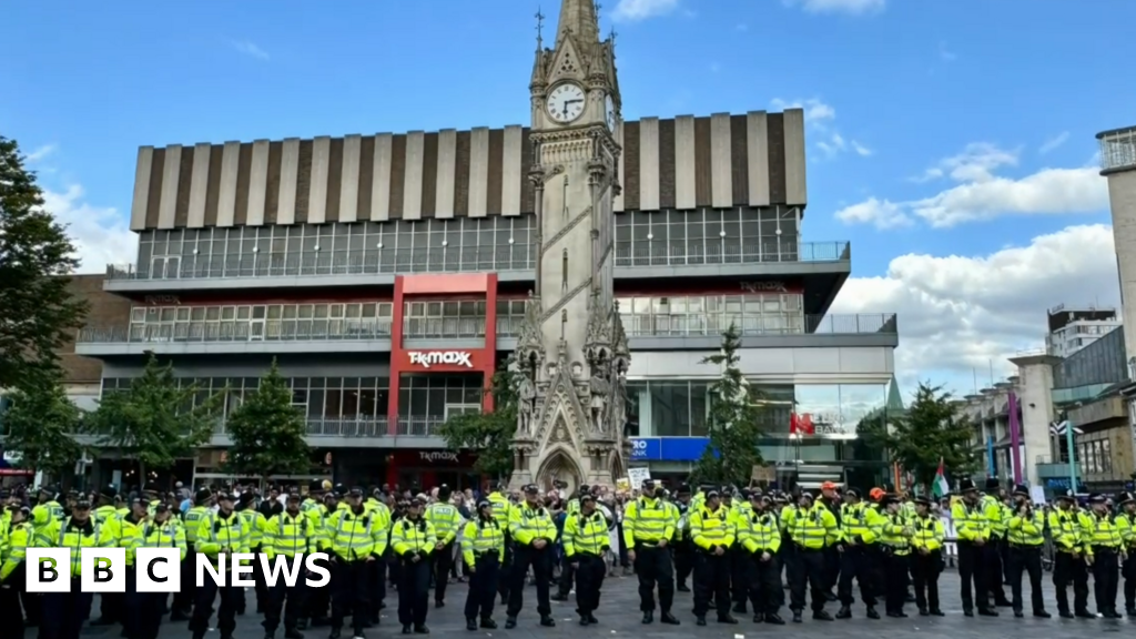 Dispersal order in Leicester after city centre protests