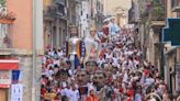 San Fermín 2024 | Un día con la Comparsa de Gigantes y Cabezudos, el alma de la fiesta