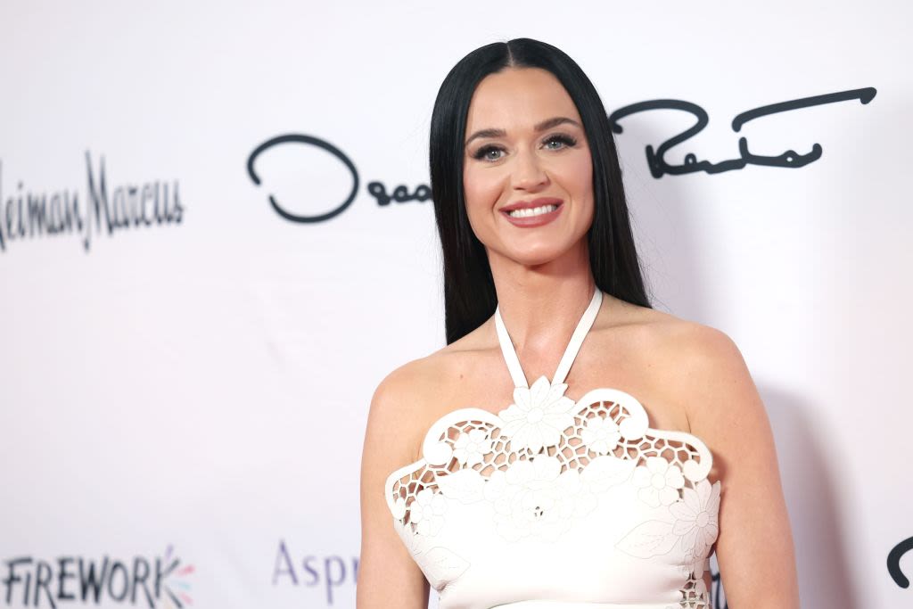 Katy Perry’s own mom duped by AI-generated Met Gala pics