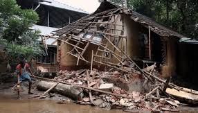 Mother, son killed in house collapse as rains wreak havoc in Kerala - News Today | First with the news
