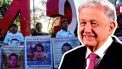 López Obrador se reúne con padres de los 43 normalistas; les dará informe del caso Ayotzinapa