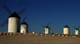 Unos de los mejores molinos de viento del mundo se encuentran en este pueblo español