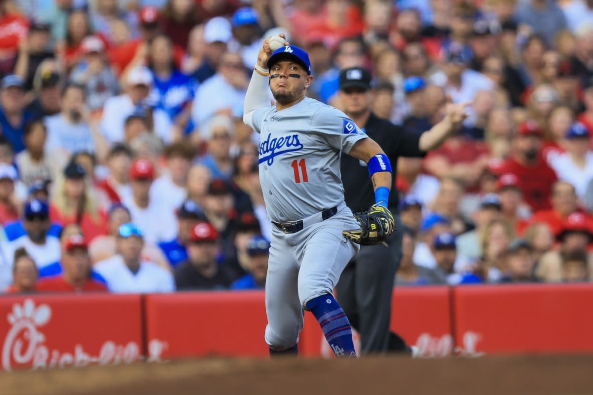 Dodgers News: Miguel Rojas Embraces Player-Coach Role, Mentors Mookie Betts