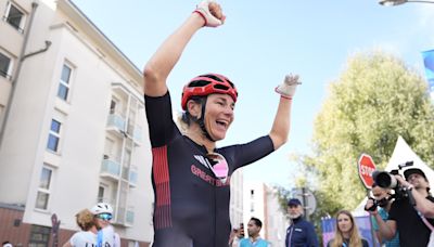 Dame Sarah Storey claims 19th Paralympic gold with C4-5 road race victory