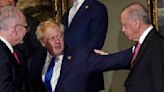 La extraña toma que le hizo Erdogan a Boris Johnson cuando lo saludó en la cumbre de la OTAN Madrid