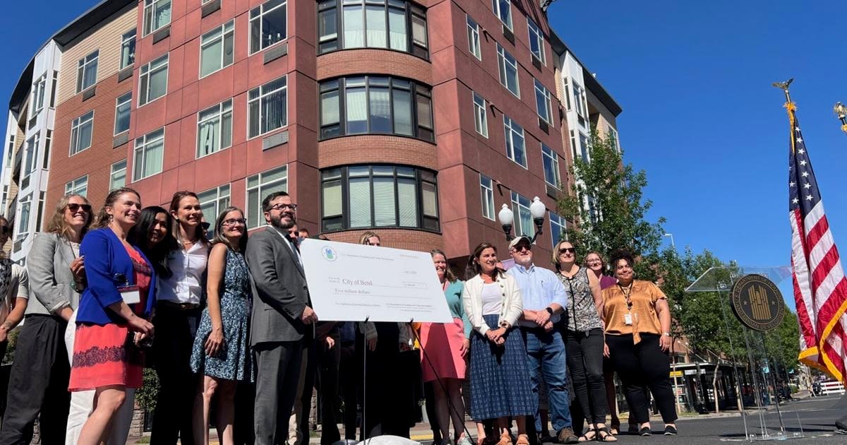 'Game-changer': Leaders tout impact of affordable housing grant in Bend