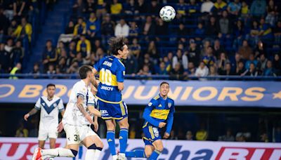 Boca vs. Vélez: la loca noche de Edinson Cavani incluyó un cabezazo fácil que no fue gol, uno más difícil que sí y la primera expulsión