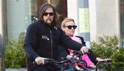 Norman Reedus + Diane Kruger: Familienradtour mit Tochter Nova