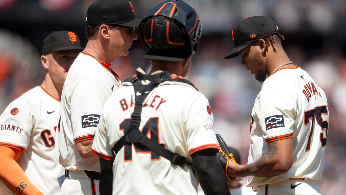 Melvin shares two reasons why Giants optioned Doval to Triple-A