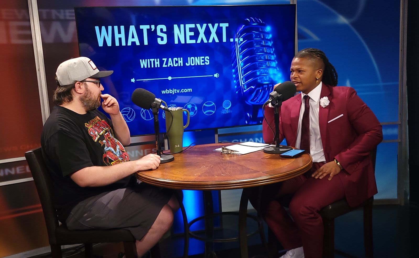 In the "WHAT'S NEXXT..." podcast we discuss the Nuggets in trouble against the T'wolves, Kendrick Lamar and Drake Rap beef and can NBA players play in the NFL? - WBBJ TV