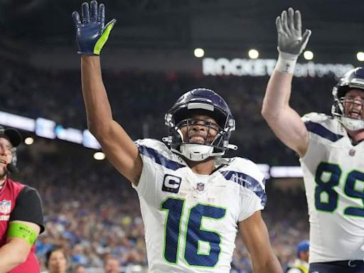 Seahawks Predicted to Add 'Massive' WR as Tyler Lockett's Potential Replacement