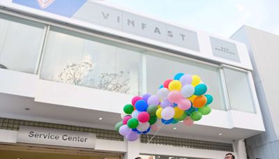 VinFast continues to expand with 15 new dealer stores in Indonesia