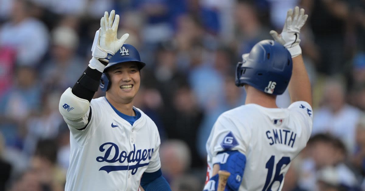 Shohei Ohtani leads off, Will Smith 2nd for Dodgers in 1st game after Mookie Betts injury