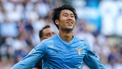 Crystal Palace continue talks with free agent midfielder Daichi Kamada