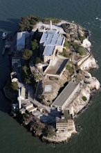 File:Alcatraz aerial.jpg