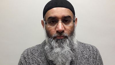 Hate preacher Anjem Choudary jailed for life over directing a terror organisation