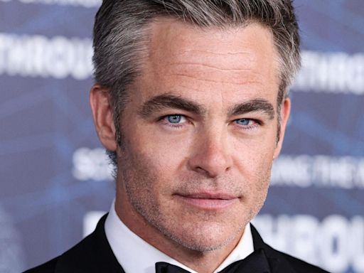 Chris Pine Reveals His 'Earth-Shattering' Salary For 'The Princess Diaries 2'