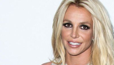 Britney Spears Cracks Windshield Of G-Wagen In First Sighting Since Settling Lawsuit With Her Dad