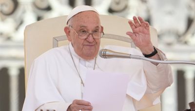 Pope calls drug traffickers murderers and brands liberalisation laws ‘fantasy’