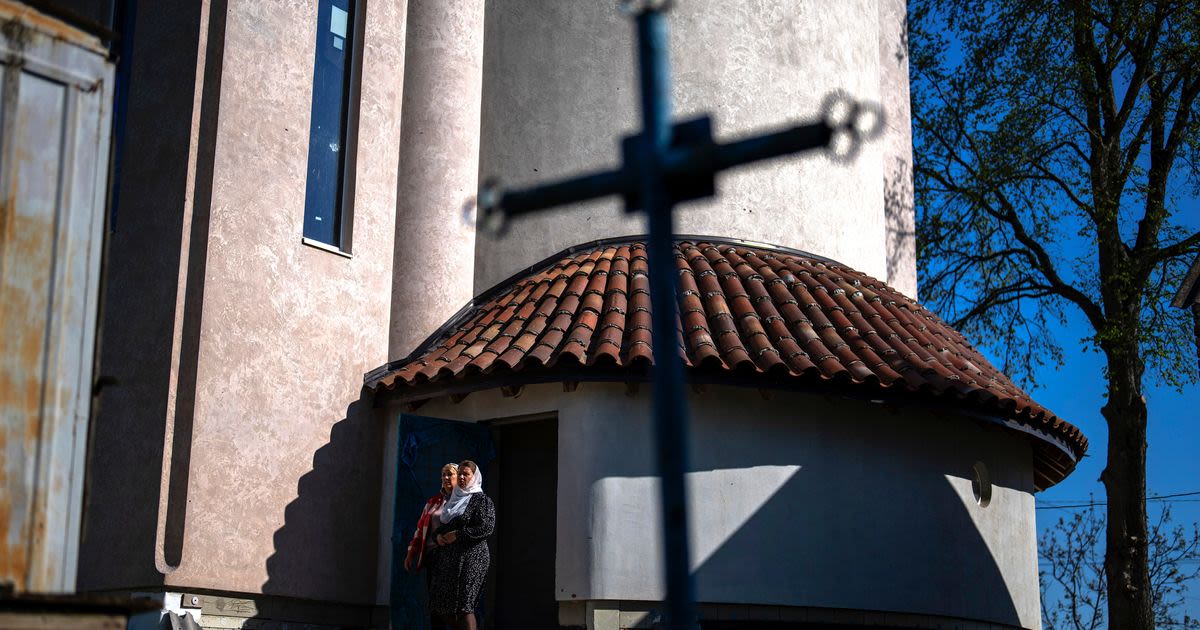 Damaged in war, a vibrant church in Ukraine rises as a symbol of the country’s faith and culture