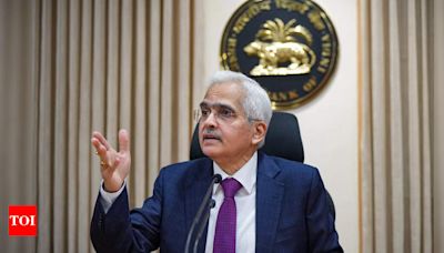 Shaktikanta Das stresses govt, RBI synergy in crisis - Times of India