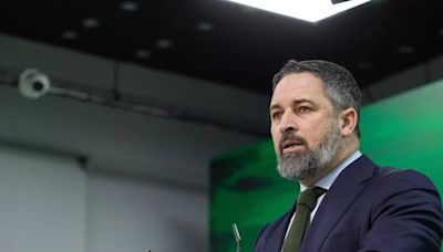 Abascal carga contra los que pensaban que Vox no rompería con el PP: "No somos unos mierdas que vienen a trincar"